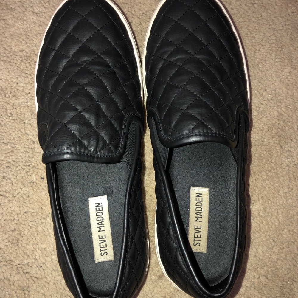 Steve Madden Slip ons